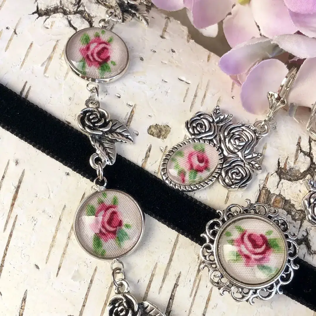 Dirndlschmuck Trachtenschmuck-Set für Damen No. 224 – Bild 7 – Chiemgauer Heimatwerk Trachten-Onlineshop Dirndlschmuck Trachtenschmuck-Set für Damen No. 224 - Bild 7 - Chiemgauer Heimatwerk Trachten-Onlineshop