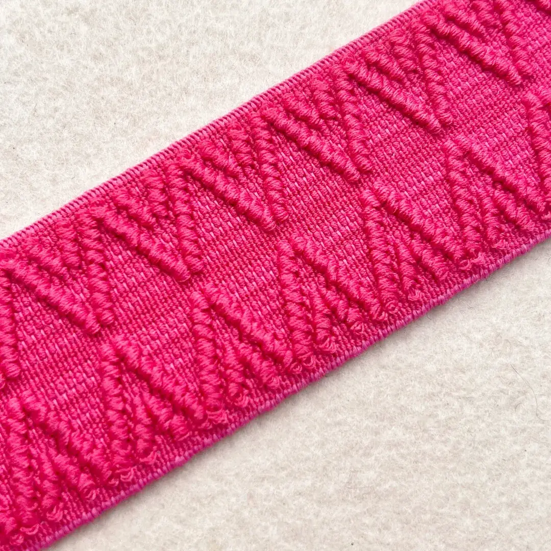 Elastisches Trachtenband in pink – Bild 3 – Chiemgauer Heimatwerk Trachten-Onlineshop Elastisches Trachtenband in pink - Bild 3 - Chiemgauer Heimatwerk Trachten-Onlineshop