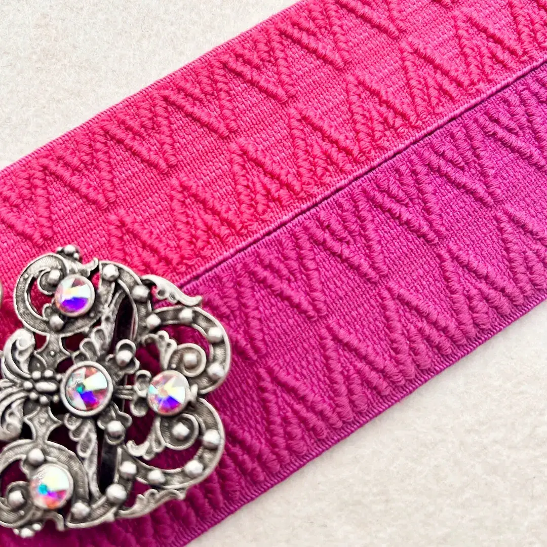 Elastisches Trachtenband in pink – Bild 8 – Chiemgauer Heimatwerk Trachten-Onlineshop Elastisches Trachtenband in pink - Bild 8 - Chiemgauer Heimatwerk Trachten-Onlineshop