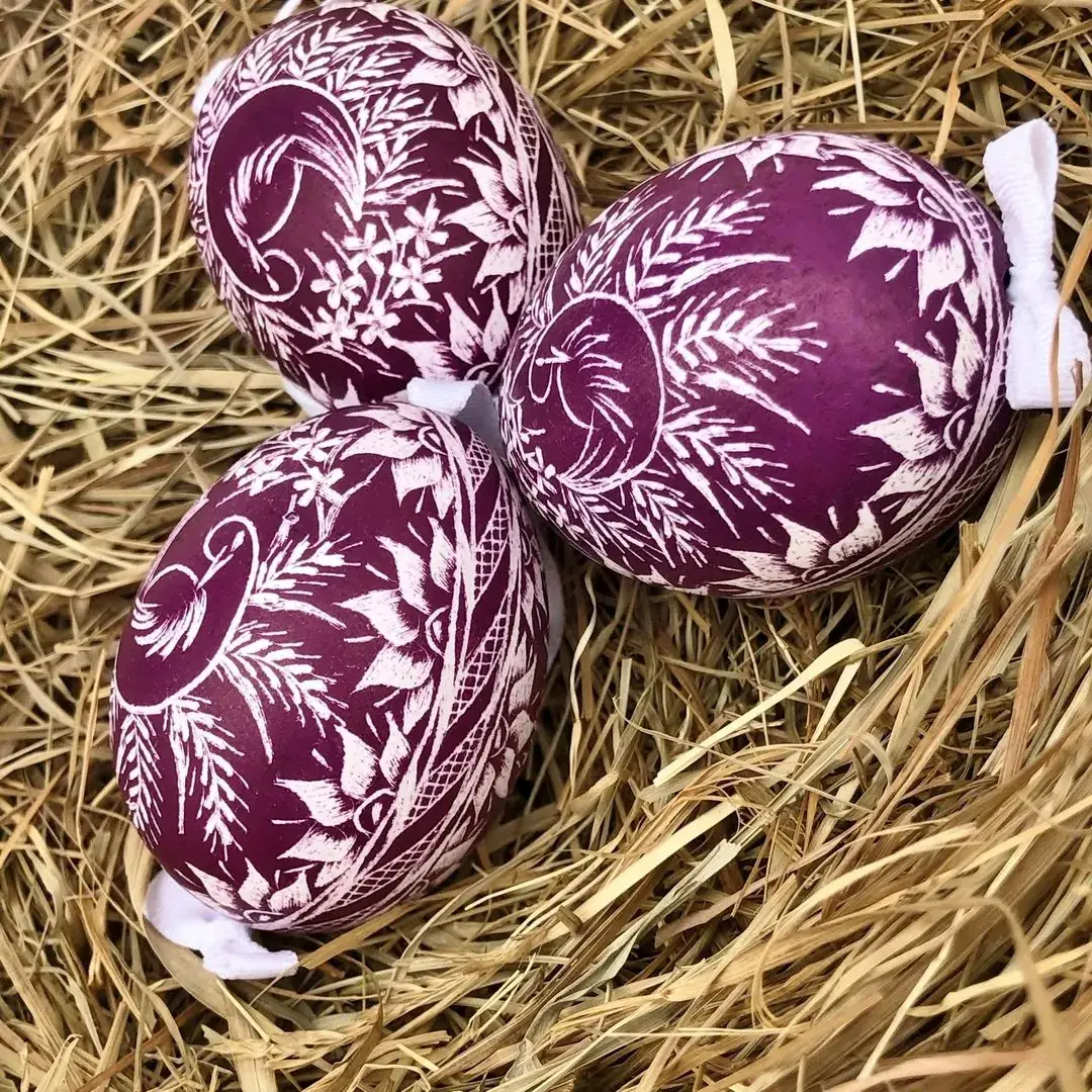 Gekratzte Ostereier mit Kratztechnik rot-violett No. 3 – Bild 18 – Chiemgauer Heimatwerk Trachten-Onlineshop Gekratzte Ostereier mit Kratztechnik rot-violett No. 3 - Bild 18 - Chiemgauer Heimatwerk Trachten-Onlineshop