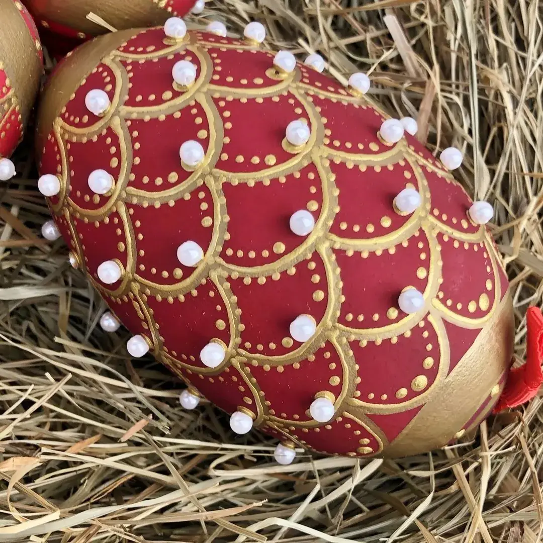 Handbemalte Gänseeier in rot – Bild 19 – Chiemgauer Heimatwerk Trachten-Onlineshop Handbemalte Gänseeier in rot - Bild 19 - Chiemgauer Heimatwerk Trachten-Onlineshop