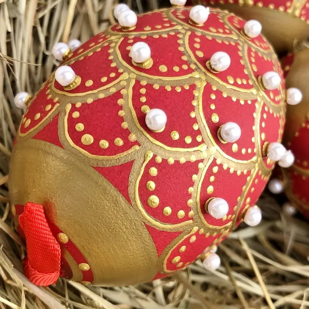 Handbemalte Gänseeier in rot – Bild 22 – Chiemgauer Heimatwerk Trachten-Onlineshop Handbemalte Gänseeier in rot - Bild 22 - Chiemgauer Heimatwerk Trachten-Onlineshop