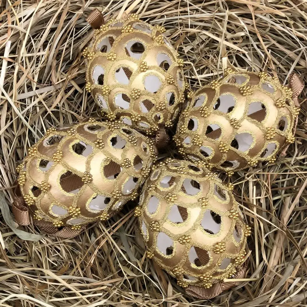 Handbemalte Ostereier in altgold – Bild 9 – Chiemgauer Heimatwerk Trachten-Onlineshop Handbemalte Ostereier in altgold - Bild 9 - Chiemgauer Heimatwerk Trachten-Onlineshop