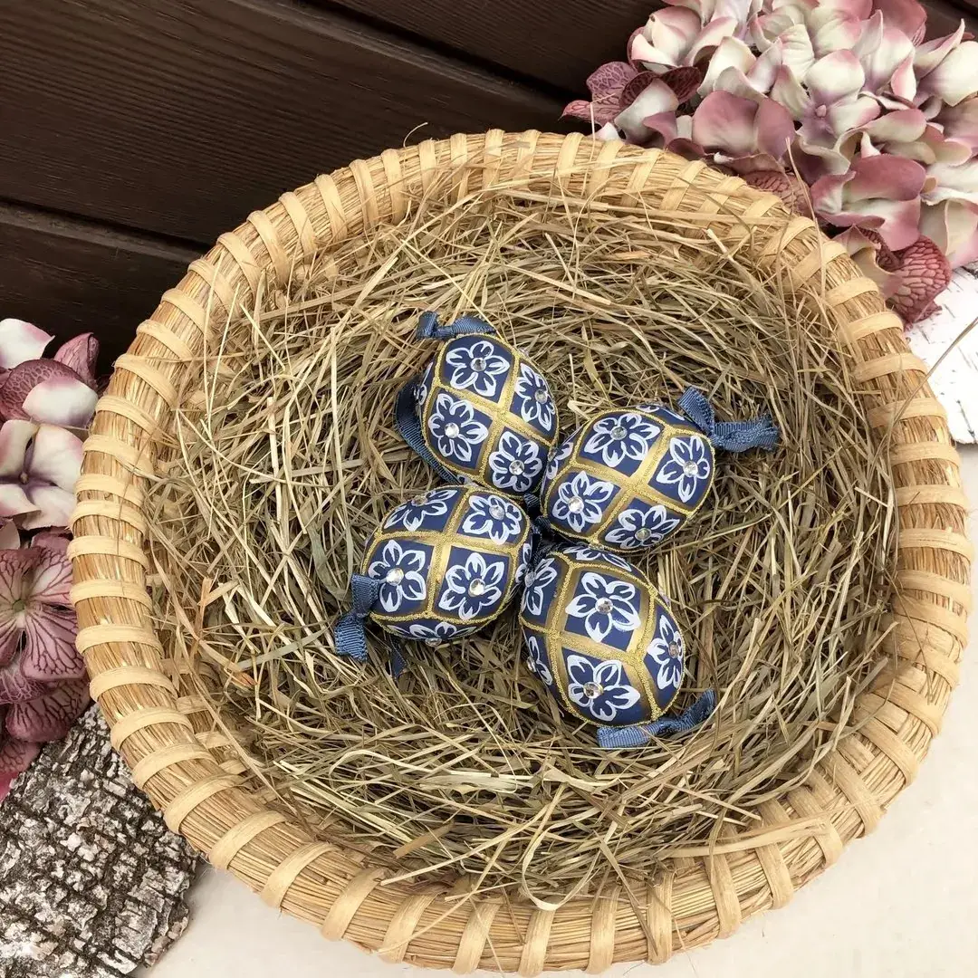 Handbemalte Ostereier in blau – Bild 2 – Chiemgauer Heimatwerk Trachten-Onlineshop Handbemalte Ostereier in blau - Bild 2 - Chiemgauer Heimatwerk Trachten-Onlineshop