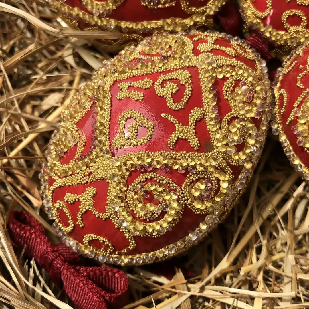 Handbemalte Ostereier in rot-gold – Bild 7 – Chiemgauer Heimatwerk Trachten-Onlineshop Handbemalte Ostereier in rot-gold - Bild 7 - Chiemgauer Heimatwerk Trachten-Onlineshop