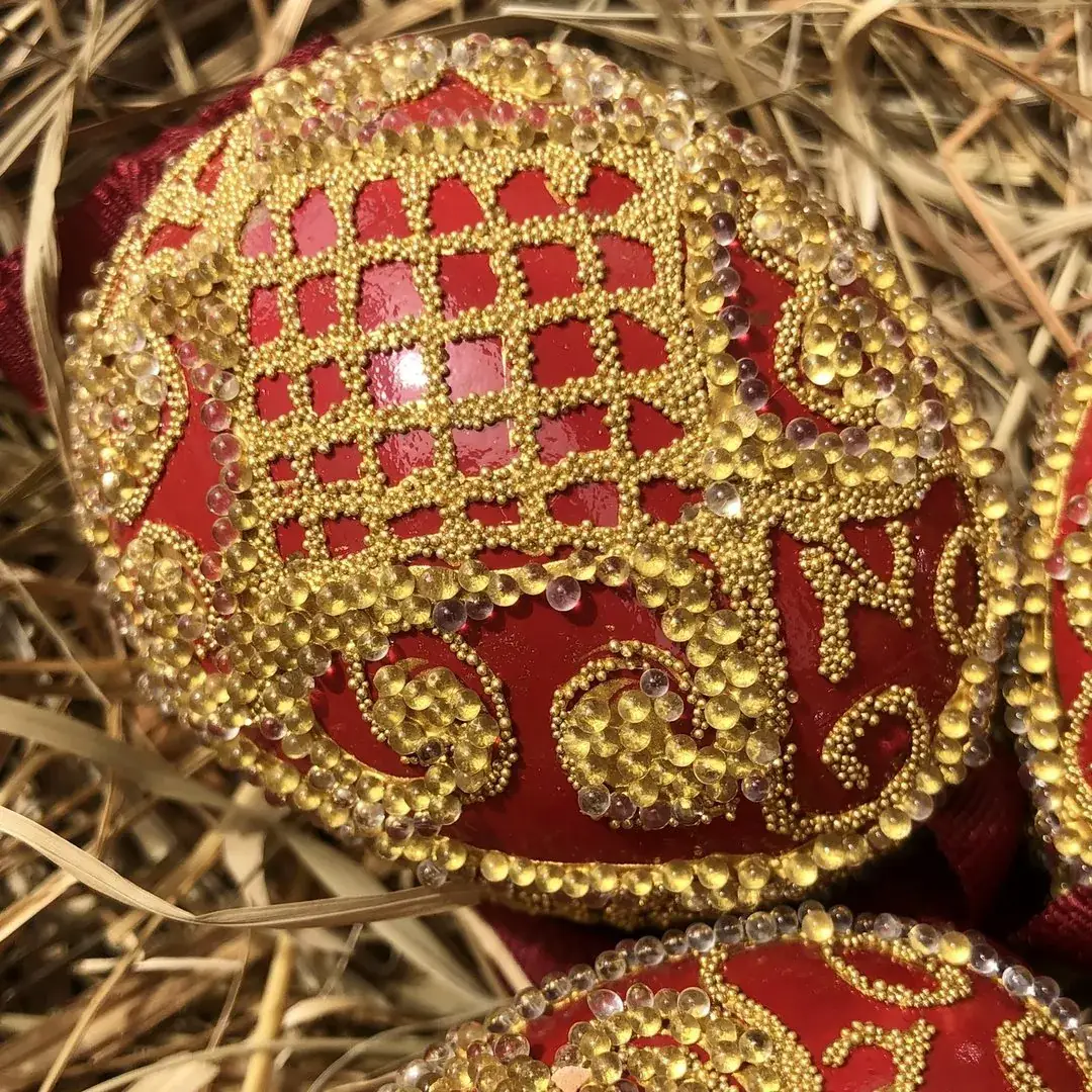 Handbemalte Ostereier in rot-gold – Bild 9 – Chiemgauer Heimatwerk Trachten-Onlineshop Handbemalte Ostereier in rot-gold - Bild 9 - Chiemgauer Heimatwerk Trachten-Onlineshop