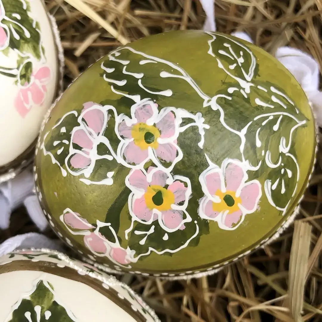 Handbemalte Ostereier mit Blumen rosa – Bild 19 – Chiemgauer Heimatwerk Trachten-Onlineshop Handbemalte Ostereier mit Blumen rosa - Bild 19 - Chiemgauer Heimatwerk Trachten-Onlineshop