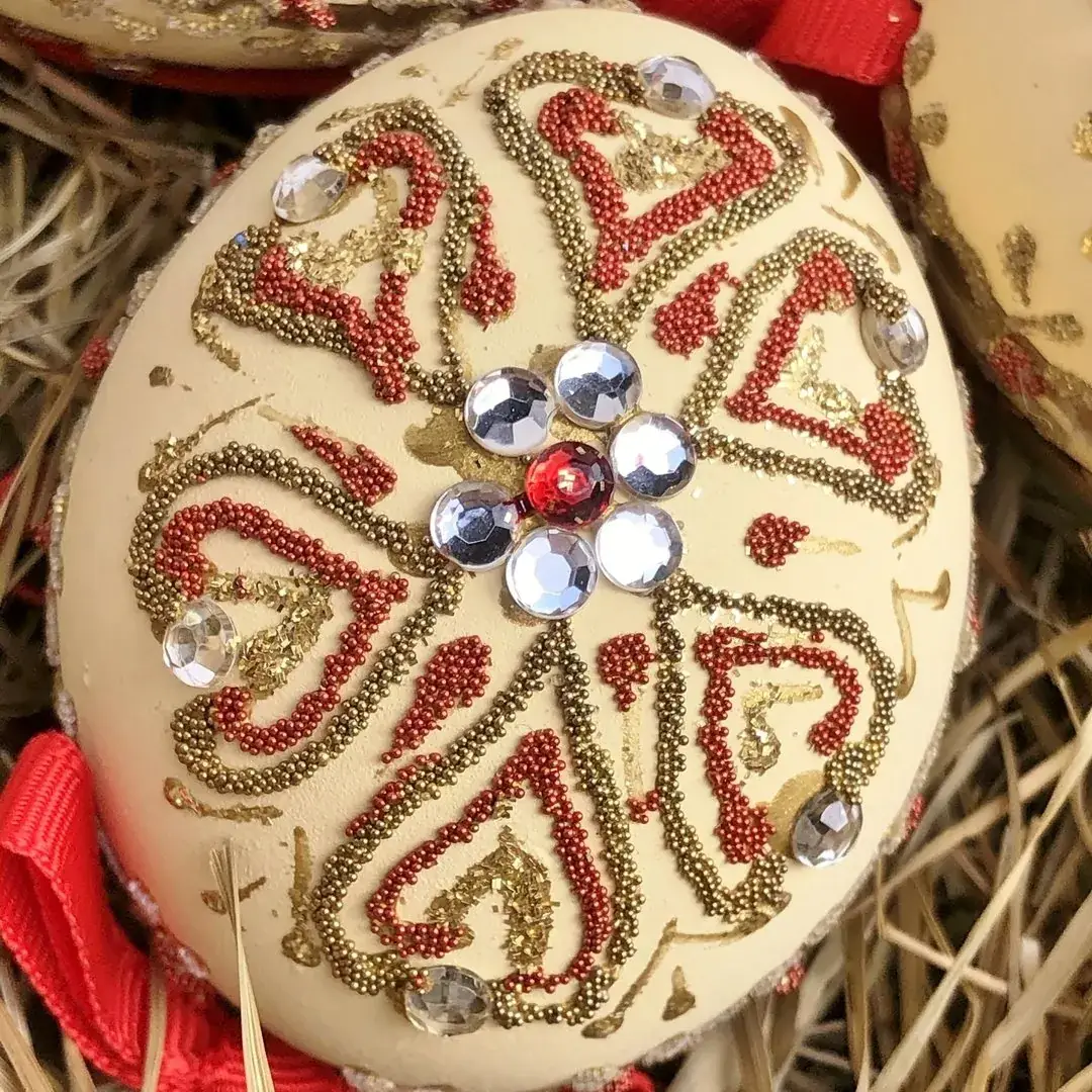 Handbemalte Ostereier mit creme-rot – Bild 17 – Chiemgauer Heimatwerk Trachten-Onlineshop Handbemalte Ostereier mit creme-rot - Bild 17 - Chiemgauer Heimatwerk Trachten-Onlineshop