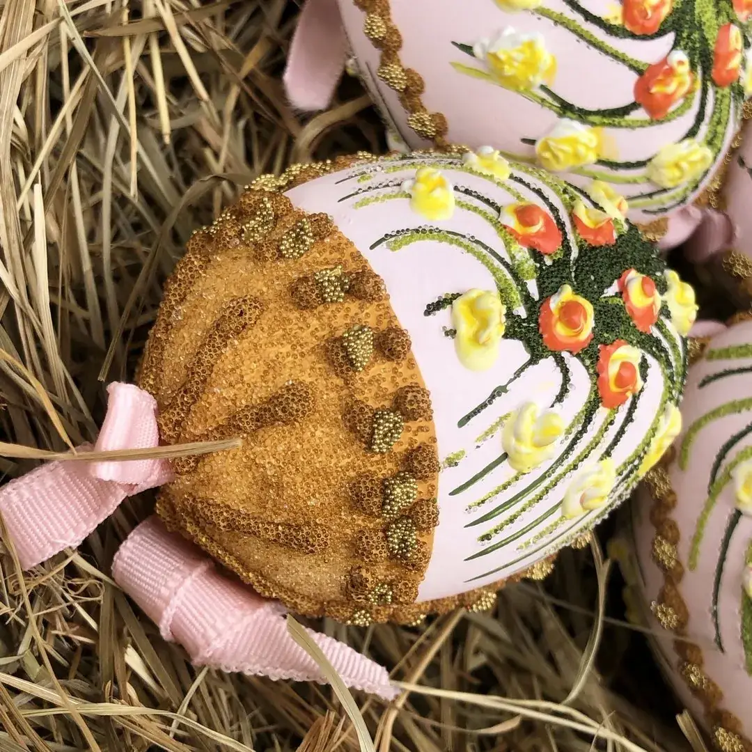 Handbemalte Ostereier mit Narzissen rosa – Bild 17 – Chiemgauer Heimatwerk Trachten-Onlineshop Handbemalte Ostereier mit Narzissen rosa - Bild 17 - Chiemgauer Heimatwerk Trachten-Onlineshop