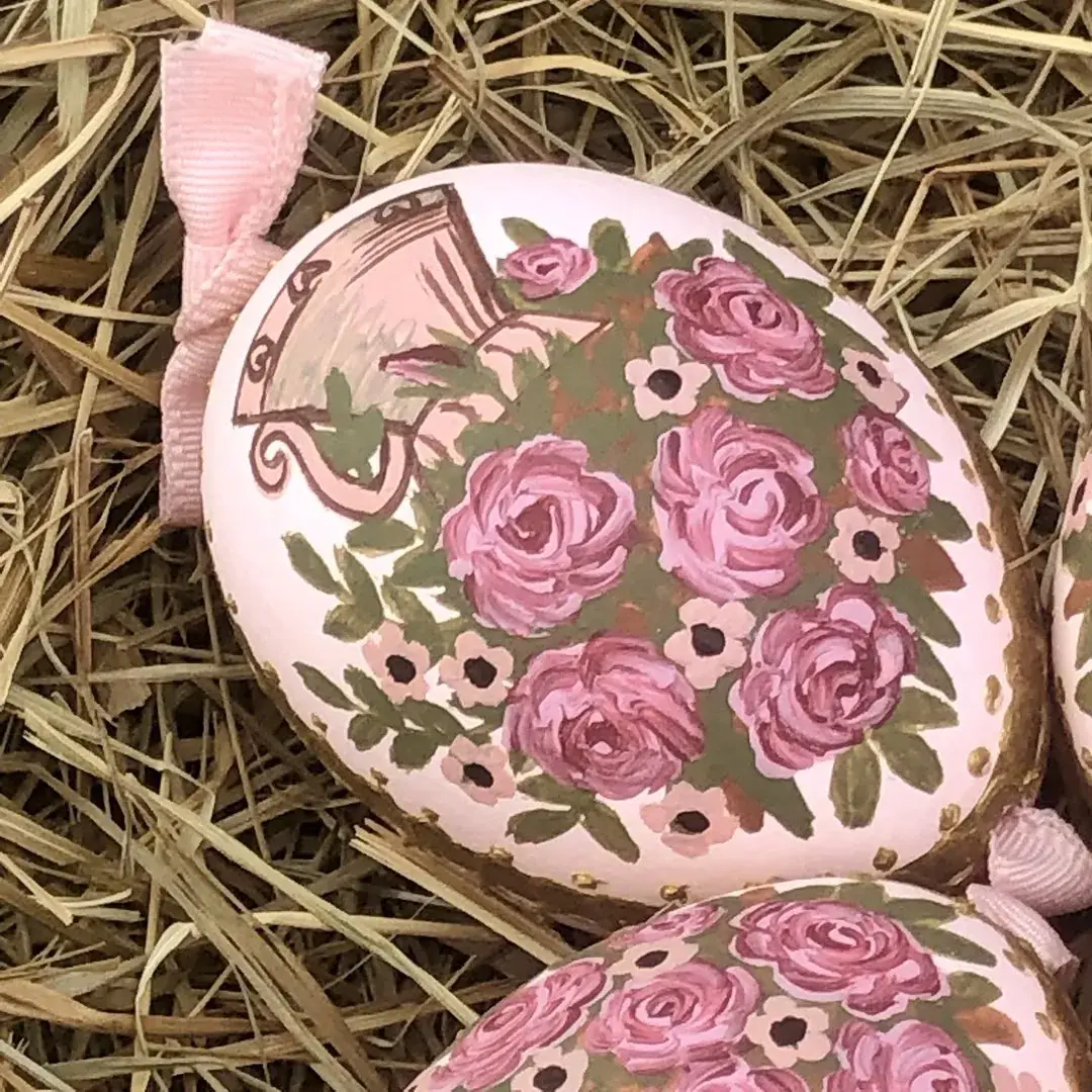 Handbemalte Ostereier mit Rosen burgund – Bild 12 – Chiemgauer Heimatwerk Trachten-Onlineshop Handbemalte Ostereier mit Rosen burgund - Bild 12 - Chiemgauer Heimatwerk Trachten-Onlineshop