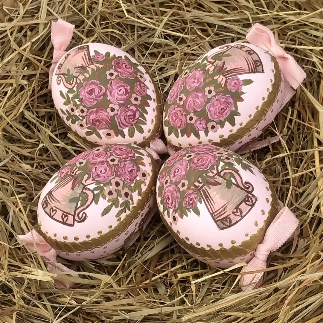 Handbemalte Ostereier mit Rosen burgund – Bild 18 – Chiemgauer Heimatwerk Trachten-Onlineshop Handbemalte Ostereier mit Rosen burgund - Bild 18 - Chiemgauer Heimatwerk Trachten-Onlineshop