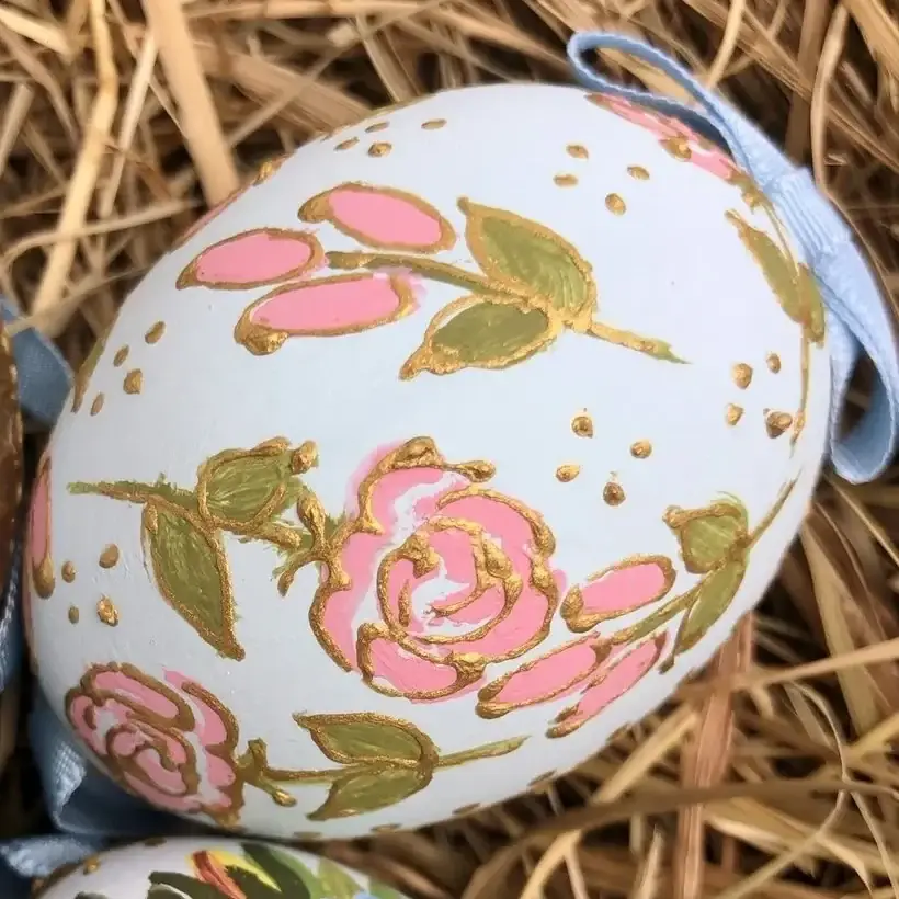 Handbemalte Ostereier mit Rosen hellblau No. 2 – Bild 22 – Chiemgauer Heimatwerk Trachten-Onlineshop Handbemalte Ostereier mit Rosen hellblau No. 2 - Bild 22 - Chiemgauer Heimatwerk Trachten-Onlineshop