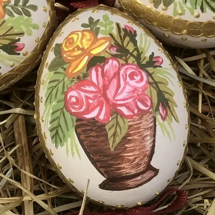 Handbemalte Ostereier mit Rosen rot – Bild 20 – Chiemgauer Heimatwerk Trachten-Onlineshop Handbemalte Ostereier mit Rosen rot - Bild 20 - Chiemgauer Heimatwerk Trachten-Onlineshop