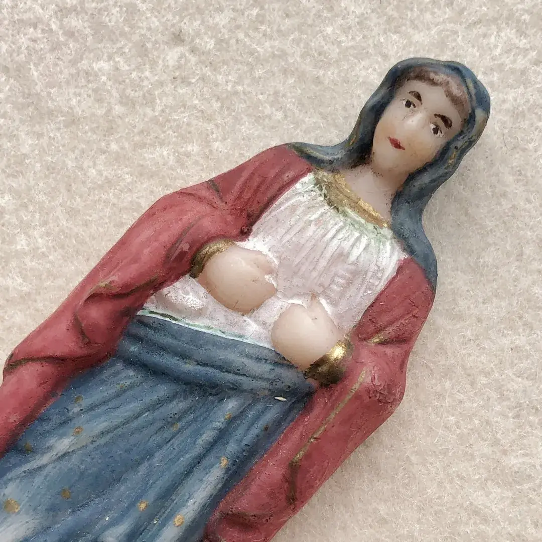 Madonna auf Sockel handgefertigte Wachsmodel für Klosterarbeit – Bild 7 – Chiemgauer Heimatwerk Trachten-Onlineshop Madonna auf Sockel handgefertigte Wachsmodel für Klosterarbeit - Bild 7 - Chiemgauer Heimatwerk Trachten-Onlineshop