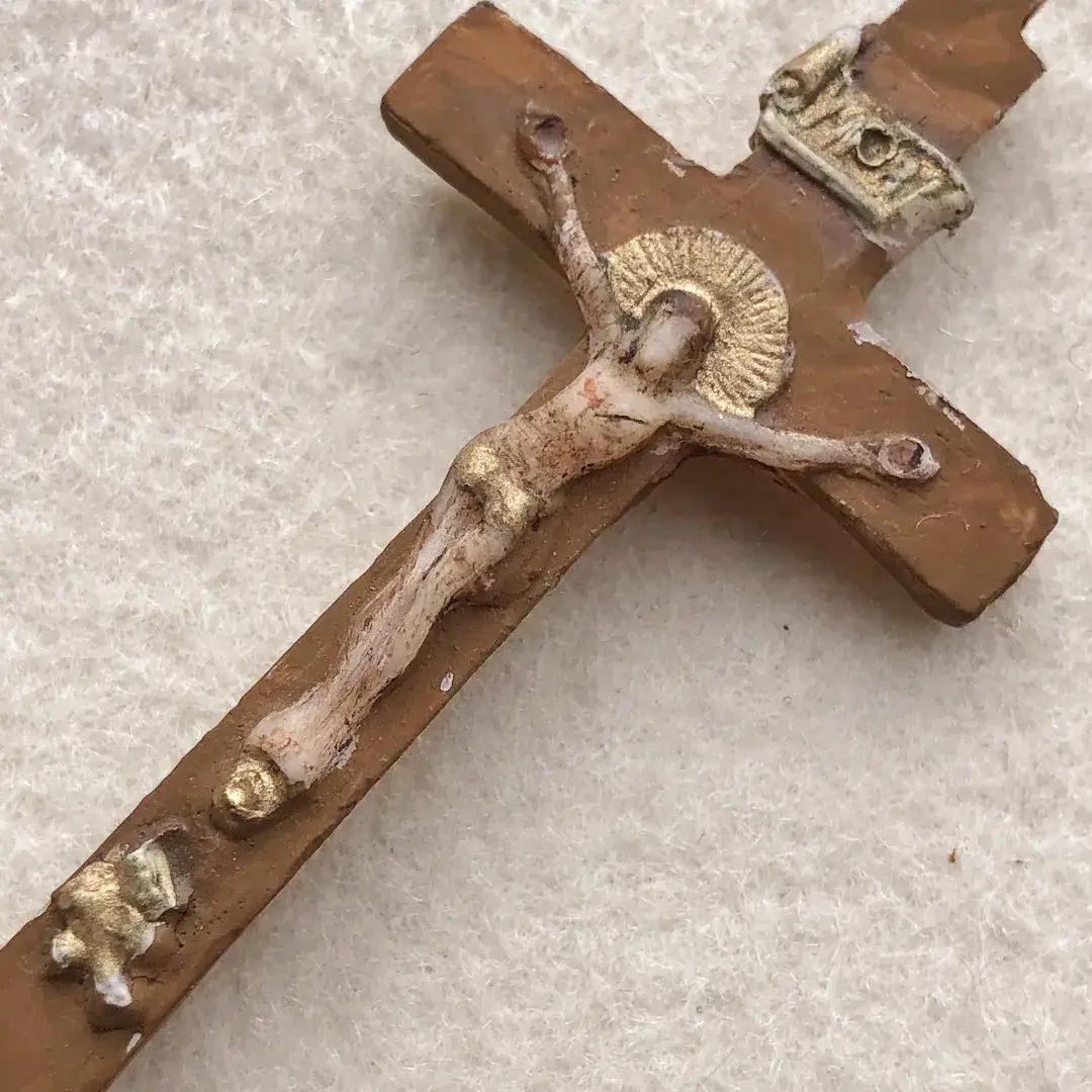 Kreuz klein handgefertigte Wachsmodel für Klosterarbeit – Bild 8 – Chiemgauer Heimatwerk Trachten-Onlineshop Kreuz klein handgefertigte Wachsmodel für Klosterarbeit - Bild 8 - Chiemgauer Heimatwerk Trachten-Onlineshop