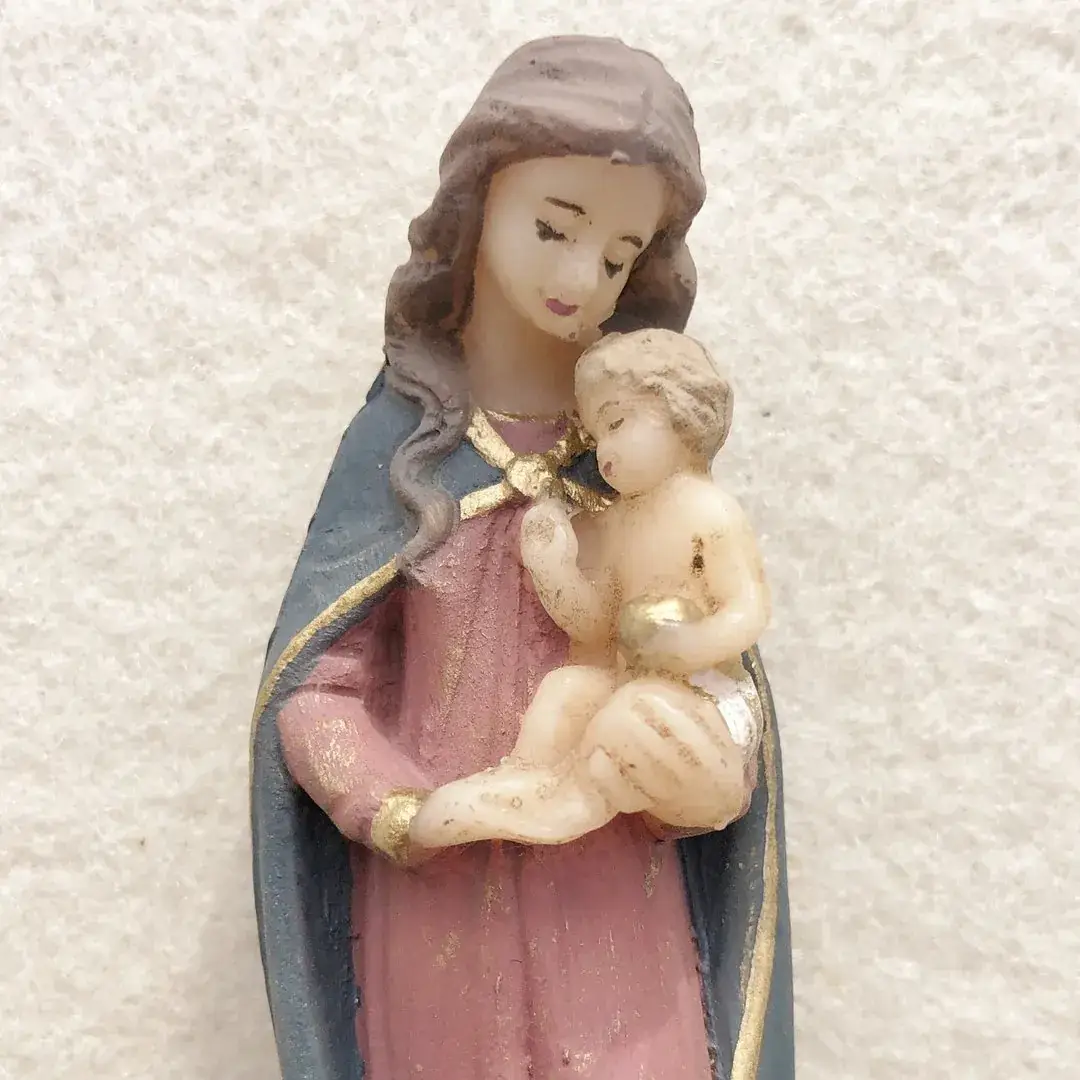 Handgefertigte Wachsfigur Madonna für Klosterarbeit – Bild 6 – Chiemgauer Heimatwerk Trachten-Onlineshop Handgefertigte Wachsfigur Madonna für Klosterarbeit - Bild 6 - Chiemgauer Heimatwerk Trachten-Onlineshop