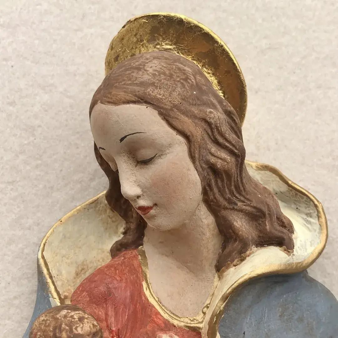 Madonna mit Kind handgefertigte Wachsmodel für Klosterarbeit – Bild 7 – Chiemgauer Heimatwerk Trachten-Onlineshop Madonna mit Kind handgefertigte Wachsmodel für Klosterarbeit - Bild 7 - Chiemgauer Heimatwerk Trachten-Onlineshop