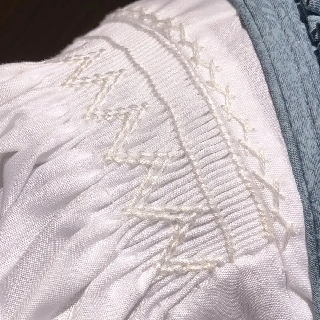 Handgereihte Waldorff Dirndlbluse mit Stickerei – Bild 39 – Chiemgauer Heimatwerk Trachten-Onlineshop Handgereihte Waldorff Dirndlbluse mit Stickerei - Bild 39 - Chiemgauer Heimatwerk Trachten-Onlineshop
