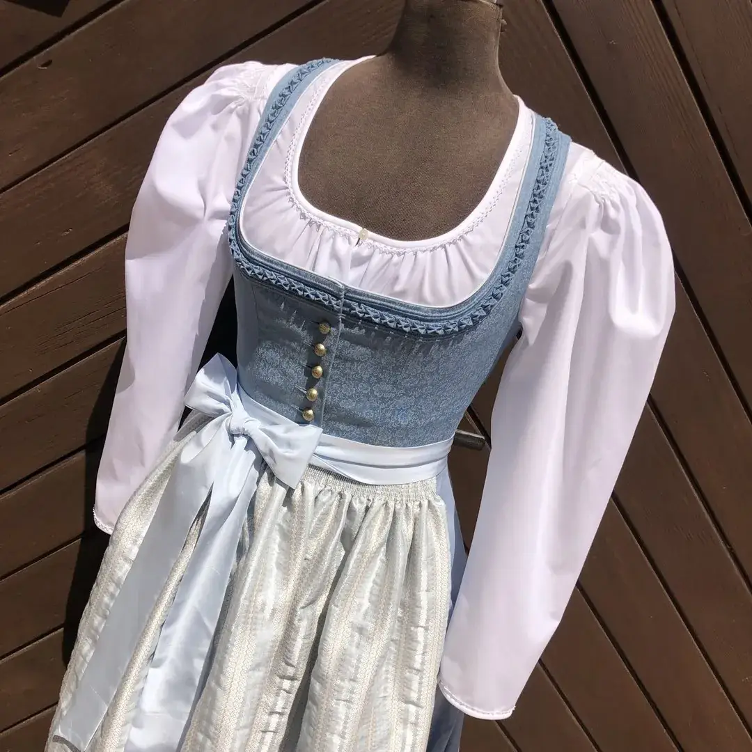 Handgereihte Waldorff Dirndlbluse mit Stickerei – Bild 40 – Chiemgauer Heimatwerk Trachten-Onlineshop Handgereihte Waldorff Dirndlbluse mit Stickerei - Bild 40 - Chiemgauer Heimatwerk Trachten-Onlineshop