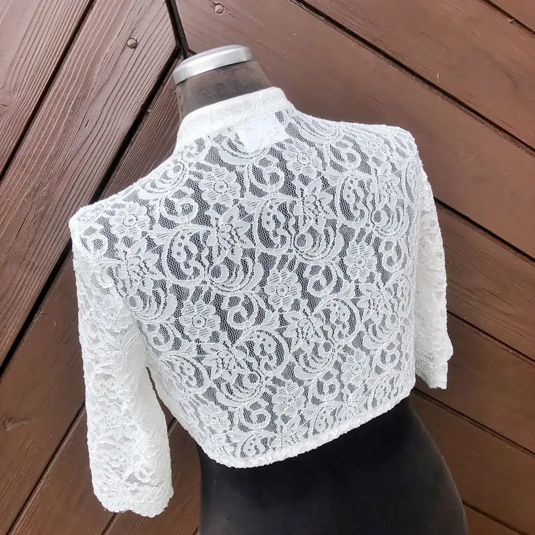Hochgeschlossene Waldorff Dirndlbluse creme mit Stehkragen – Bild 63 – Chiemgauer Heimatwerk Trachten-Onlineshop Hochgeschlossene Waldorff Dirndlbluse creme mit Stehkragen - Bild 63 - Chiemgauer Heimatwerk Trachten-Onlineshop