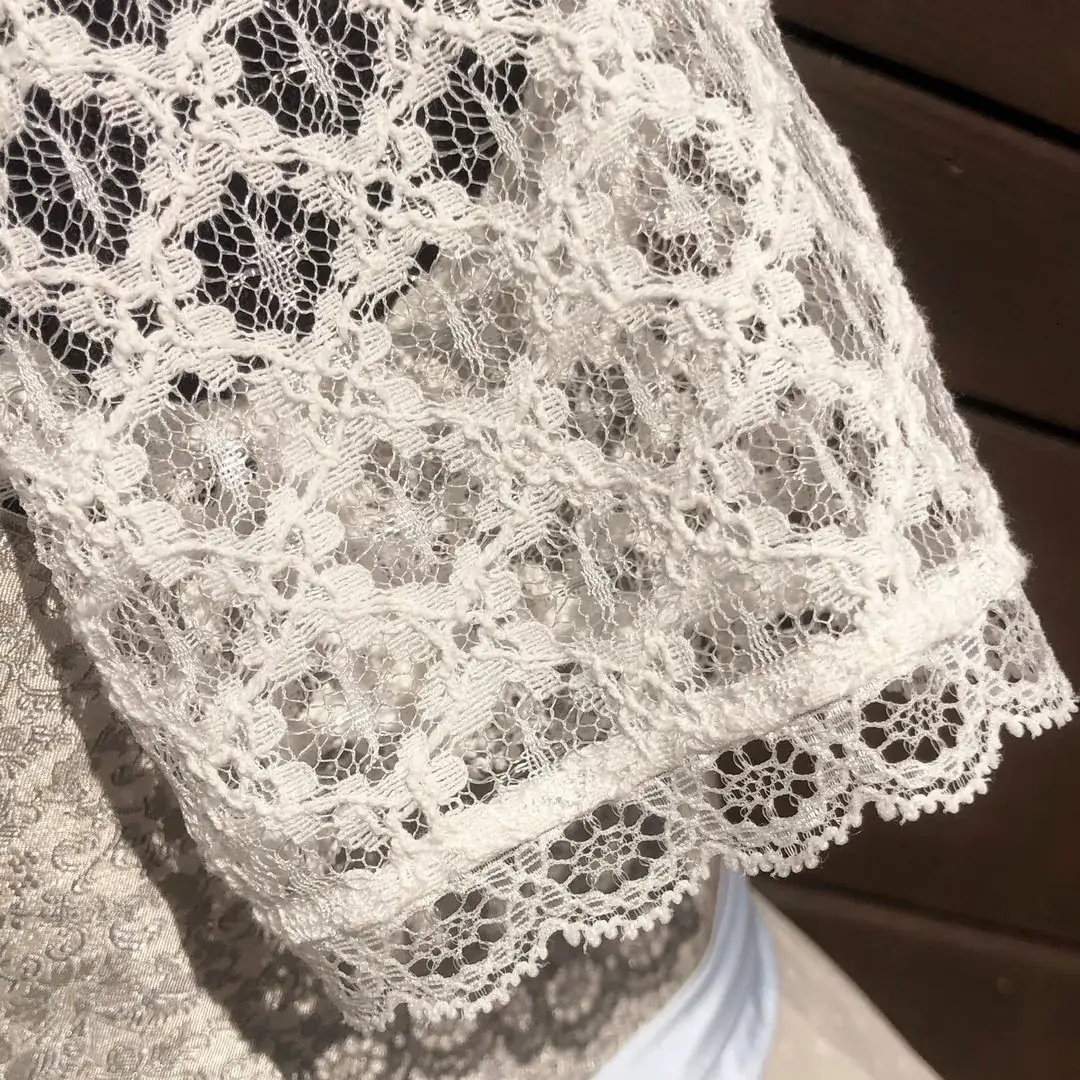 Hochgeschlossene Waldorff Dirndlbluse creme No. 2 – Bild 25 – Chiemgauer Heimatwerk Trachten-Onlineshop Hochgeschlossene Waldorff Dirndlbluse creme No. 2 - Bild 25 - Chiemgauer Heimatwerk Trachten-Onlineshop