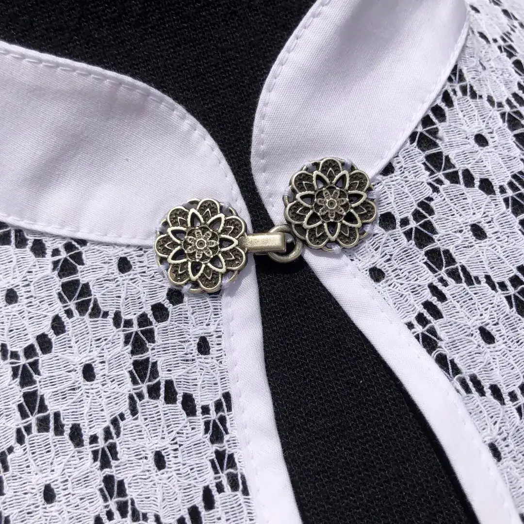 Hochgeschlossene Waldorff Dirndlbluse langarm – Bild 13 – Chiemgauer Heimatwerk Trachten-Onlineshop Hochgeschlossene Waldorff Dirndlbluse langarm - Bild 13 - Chiemgauer Heimatwerk Trachten-Onlineshop