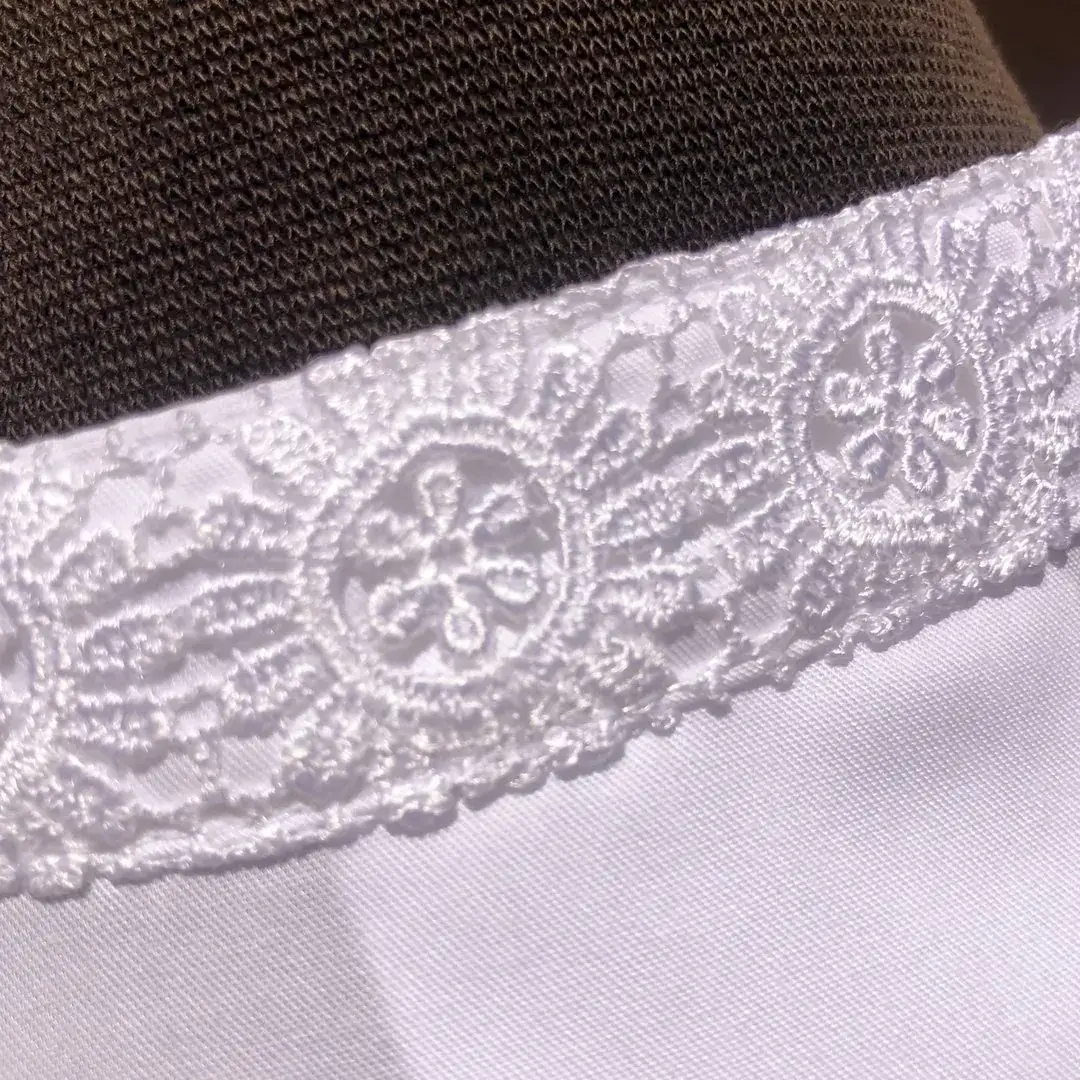 Hochgeschlossene Waldorff Dirndlbluse kurzarm mit Stehkragen No. 5 – Bild 3 – Chiemgauer Heimatwerk traditioneller Trachten-Onlineshop Hochgeschlossene Waldorff Dirndlbluse kurzarm mit Stehkragen No. 5 - Bild 3 - Chiemgauer Heimatwerk traditioneller Trachten-Onlineshop