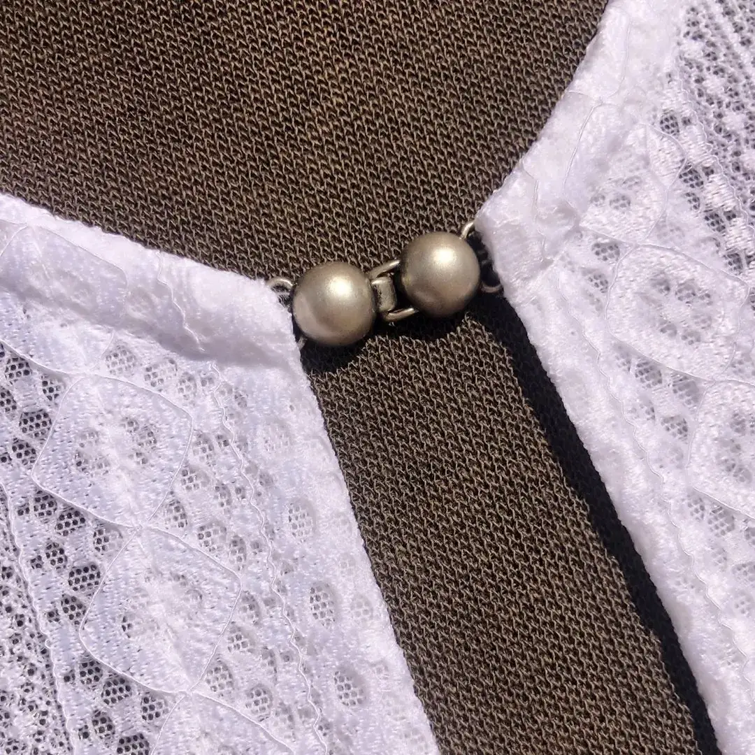 Waldorff Dirndlbluse hochgeschlossen mit langarm – Bild 50 – Chiemgauer Heimatwerk traditioneller Trachten-Onlineshop Waldorff Dirndlbluse hochgeschlossen mit langarm - Bild 50 - Chiemgauer Heimatwerk traditioneller Trachten-Onlineshop