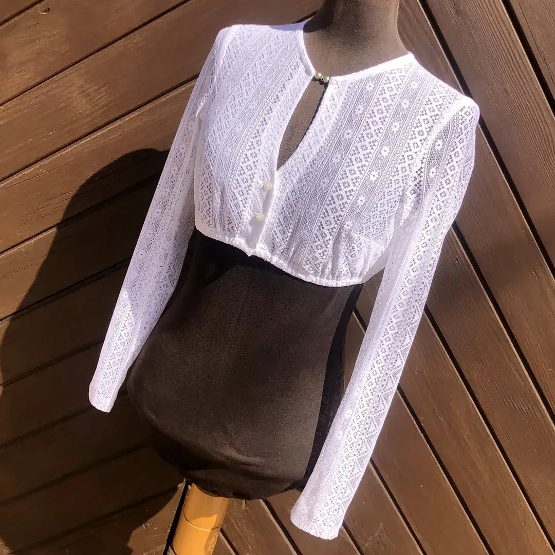 Waldorff Dirndlbluse hochgeschlossen mit langarm – Bild 39 – Chiemgauer Heimatwerk traditioneller Trachten-Onlineshop Waldorff Dirndlbluse hochgeschlossen mit langarm - Bild 39 - Chiemgauer Heimatwerk traditioneller Trachten-Onlineshop