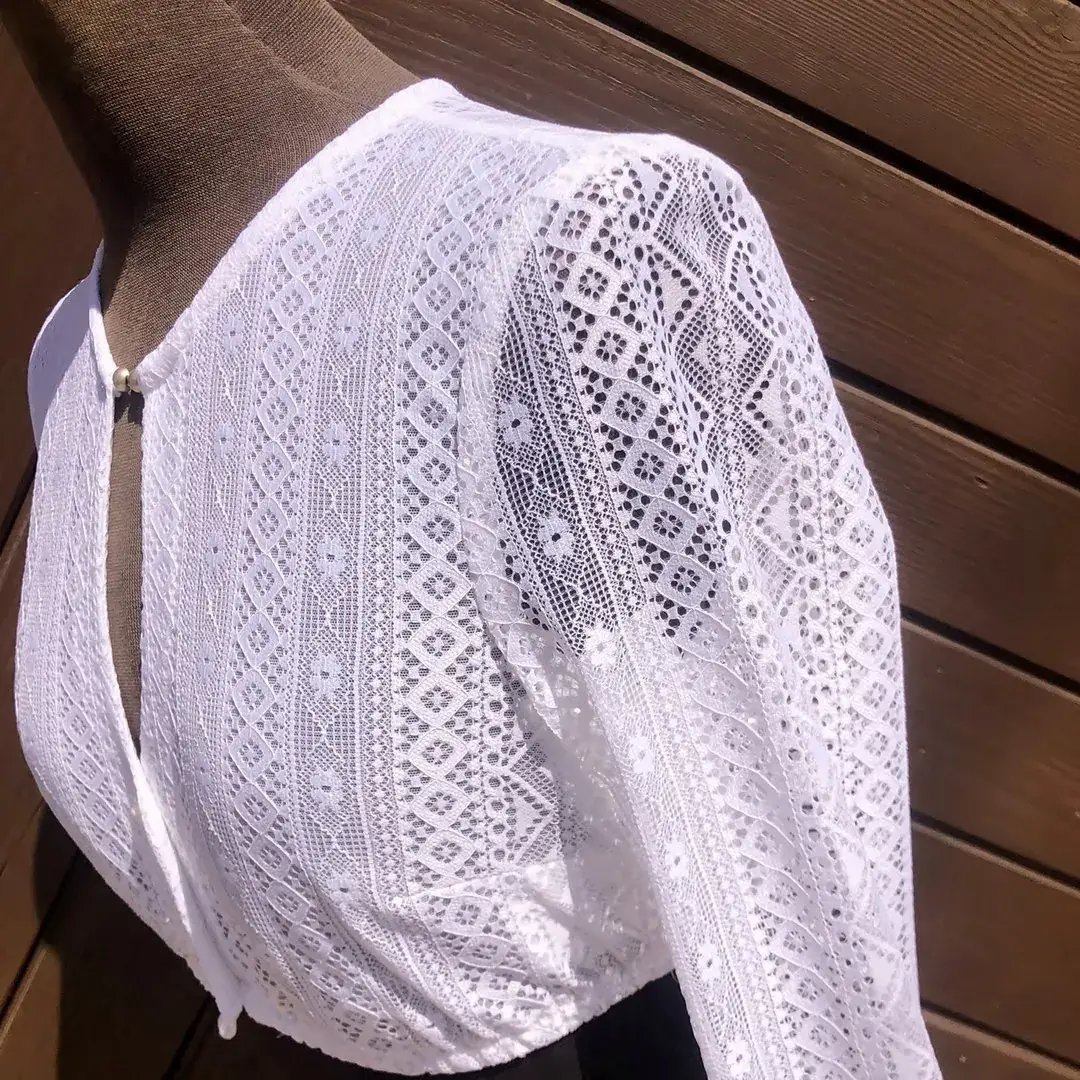 Waldorff Dirndlbluse hochgeschlossen mit langarm – Bild 31 – Chiemgauer Heimatwerk traditioneller Trachten-Onlineshop Waldorff Dirndlbluse hochgeschlossen mit langarm - Bild 31 - Chiemgauer Heimatwerk traditioneller Trachten-Onlineshop