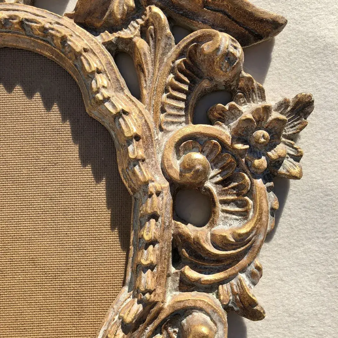 Vergoldeter Florentiner Rahmen No. 4 – Bild 12 – Chiemgauer Heimatwerk traditioneller Trachten-Onlineshop Vergoldeter Florentiner Rahmen No. 4 - Bild 12 - Chiemgauer Heimatwerk traditioneller Trachten-Onlineshop