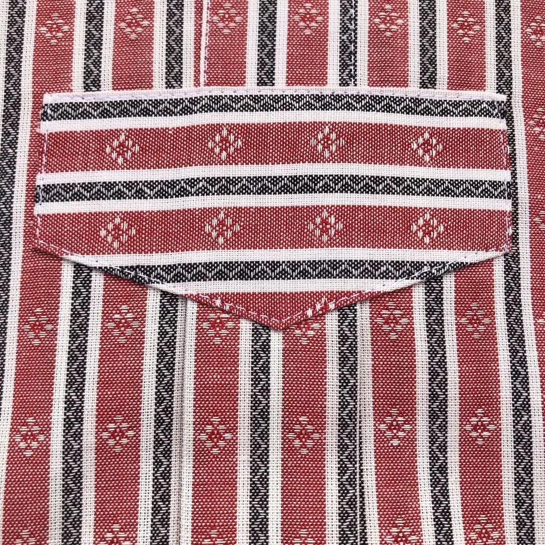 Arzberger Trachtenhemd Stehkragen gestreift No. 26 – Bild 9 – Chiemgauer Heimatwerk traditioneller Trachten-Onlineshop Arzberger Trachtenhemd Stehkragen gestreift No. 26 - Bild 9 - Chiemgauer Heimatwerk traditioneller Trachten-Onlineshop