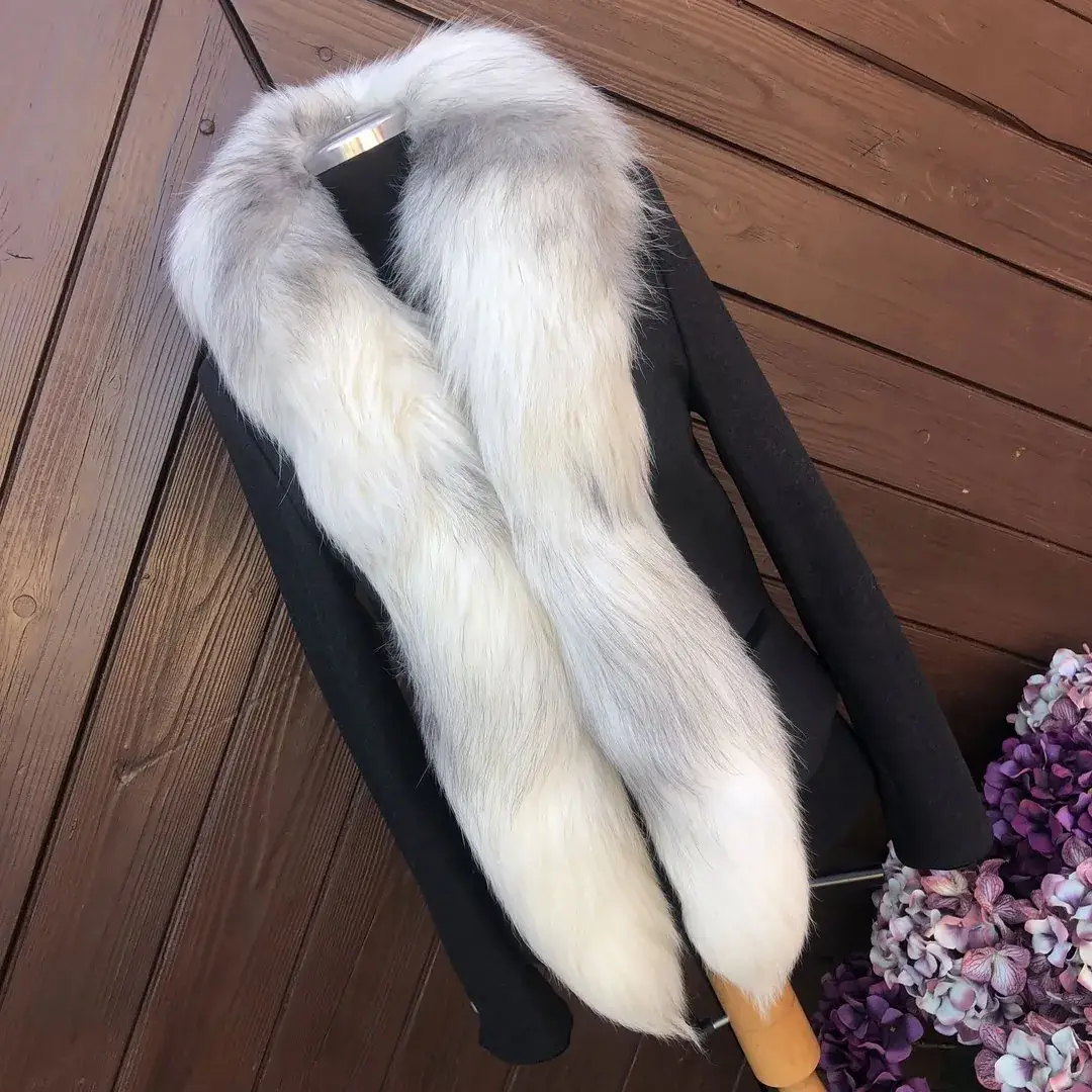 Pelz-Stola aus Fuchs in weiß-meliert – Bild 15 – Chiemgauer Heimatwerk Trachten-Onlineshop Pelz-Stola aus Fuchs in weiß-meliert - Bild 15 - Chiemgauer Heimatwerk Trachten-Onlineshop