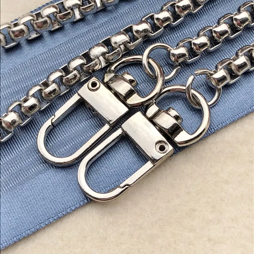Schulterkette Taschenriemen antik-silber No. 1 – Bild 8 – Chiemgauer Heimatwerk Trachten-Onlineshop Schulterkette Taschenriemen antik-silber No. 1 - Bild 8 - Chiemgauer Heimatwerk Trachten-Onlineshop