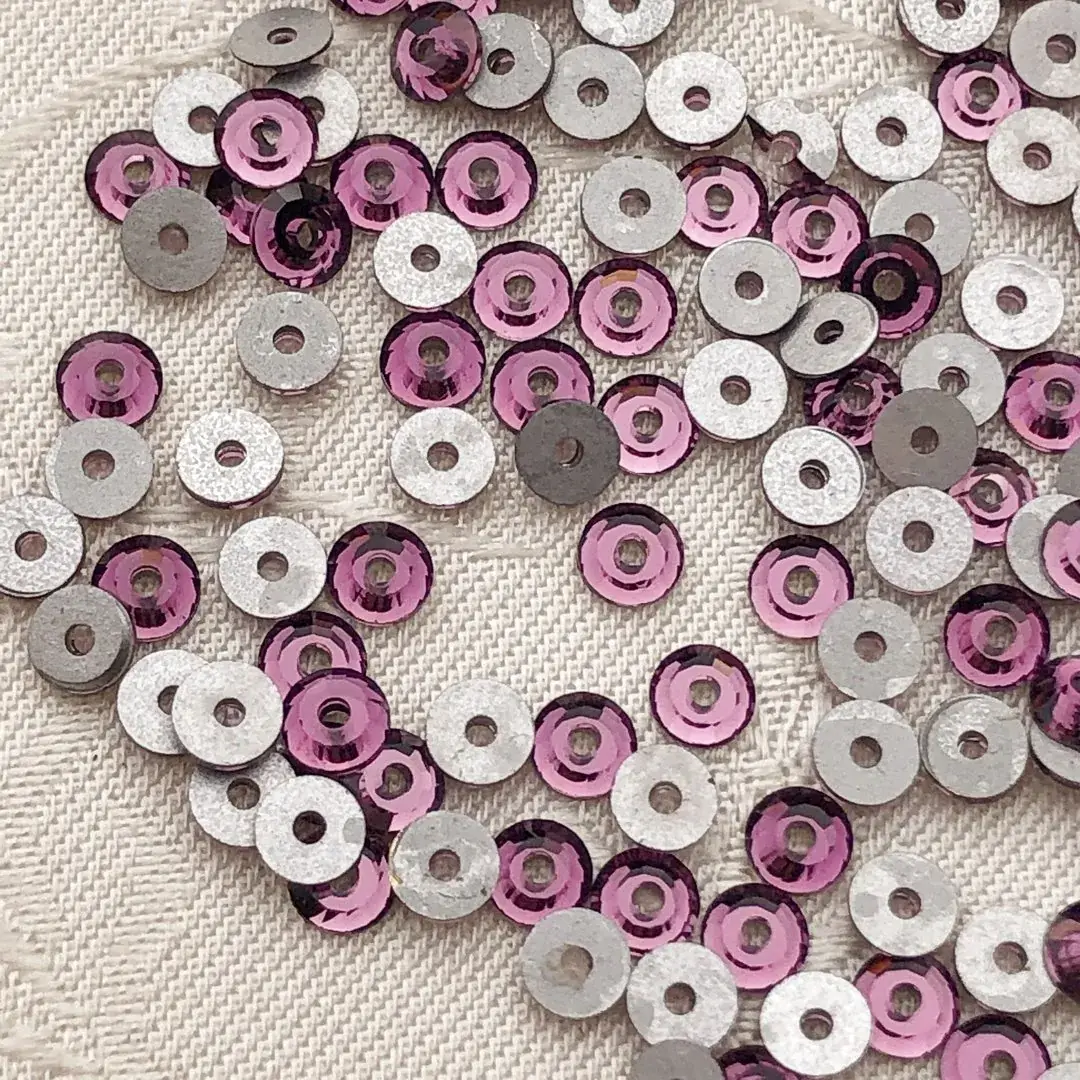 Swarovski Lochstrass amethyst 3 mm – Bild 6 – Chiemgauer Heimatwerk Trachten-Onlineshop Swarovski Lochstrass amethyst 3 mm - Bild 6 - Chiemgauer Heimatwerk Trachten-Onlineshop