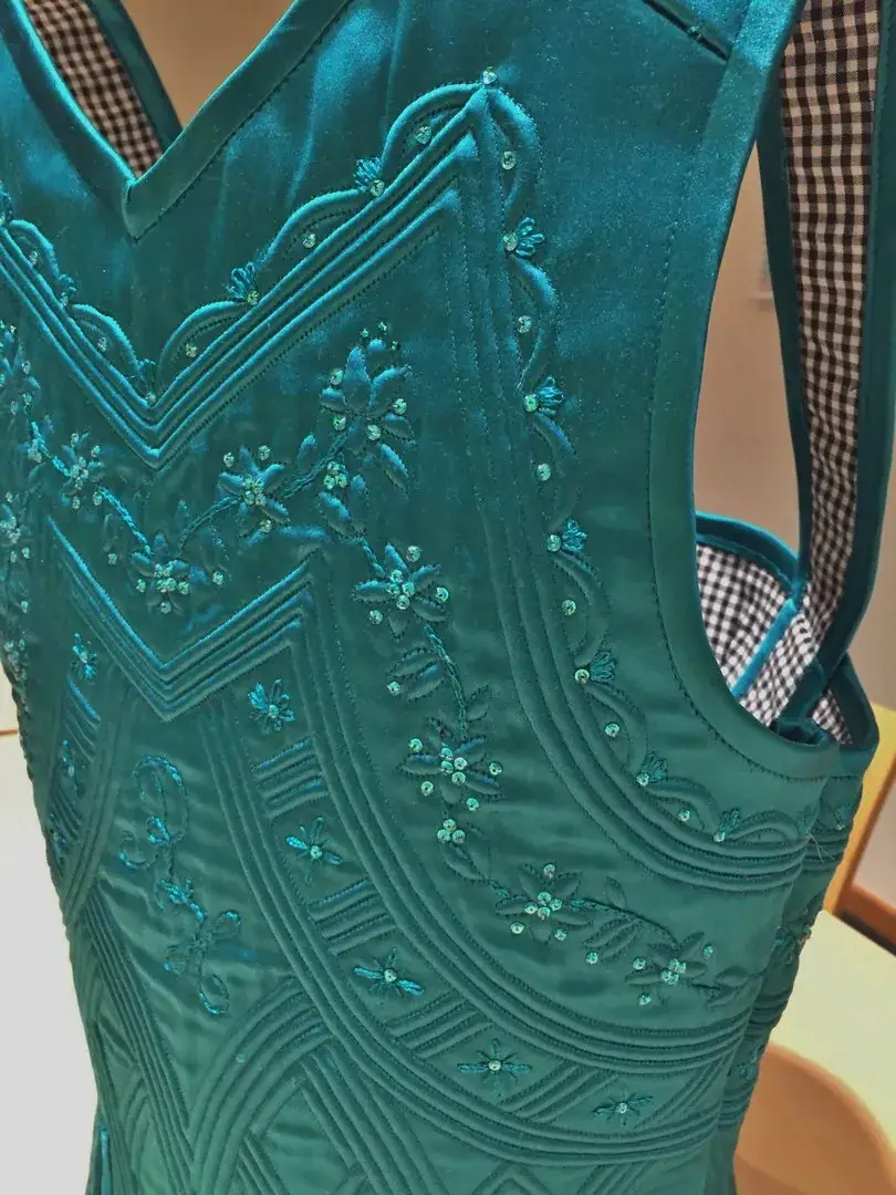 Swarovski Lochstrass amethyst 5 mm – Bild 14 – Chiemgauer Heimatwerk Trachten-Onlineshop Swarovski Lochstrass amethyst 5 mm - Bild 14 - Chiemgauer Heimatwerk Trachten-Onlineshop