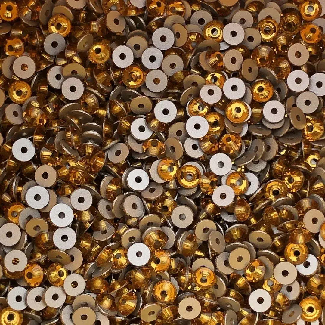 Swarovski Lochstrass bernstein 3 mm – Bild 2 – Chiemgauer Heimatwerk Trachten-Onlineshop Swarovski Lochstrass bernstein 3 mm - Bild 2 - Chiemgauer Heimatwerk Trachten-Onlineshop