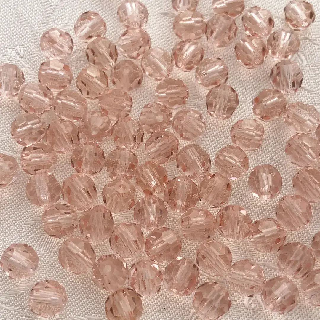 Swarovski Perle geschliffen altrosa 5 mm – Bild 2 – Chiemgauer Heimatwerk Trachten-Onlineshop Swarovski Perle geschliffen altrosa 5 mm - Bild 2 - Chiemgauer Heimatwerk Trachten-Onlineshop