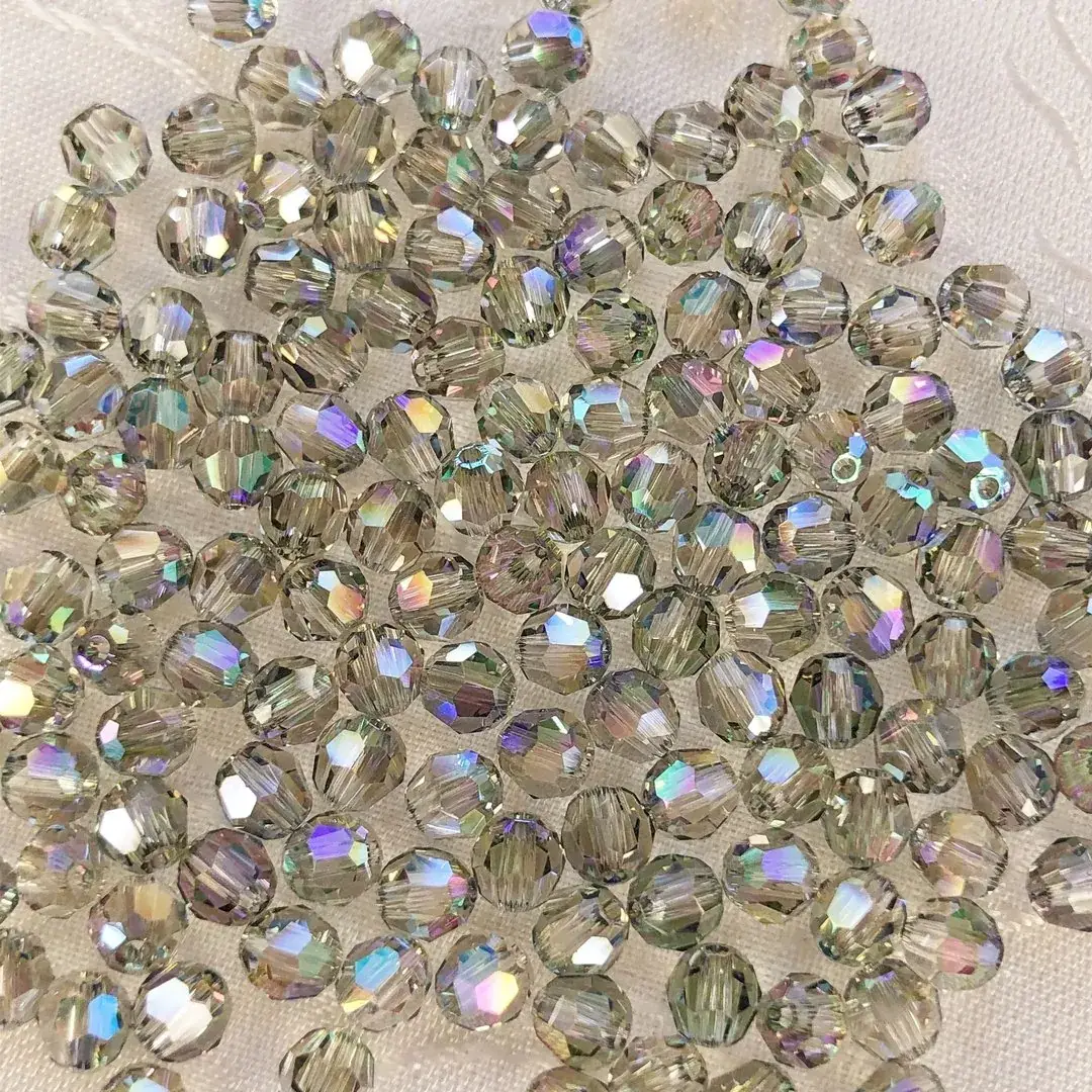 Swarovski Perle geschliffen hellgrau 4 mm – Bild 5 – Chiemgauer Heimatwerk Trachten-Onlineshop Swarovski Perle geschliffen hellgrau 4 mm - Bild 5 - Chiemgauer Heimatwerk Trachten-Onlineshop