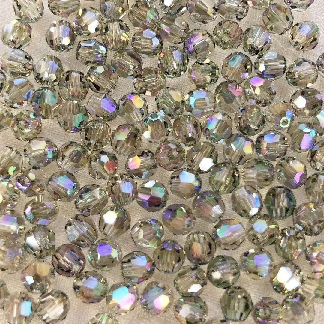 Swarovski Perle geschliffen hellgrau 4 mm – Bild 7 – Chiemgauer Heimatwerk Trachten-Onlineshop Swarovski Perle geschliffen hellgrau 4 mm - Bild 7 - Chiemgauer Heimatwerk Trachten-Onlineshop