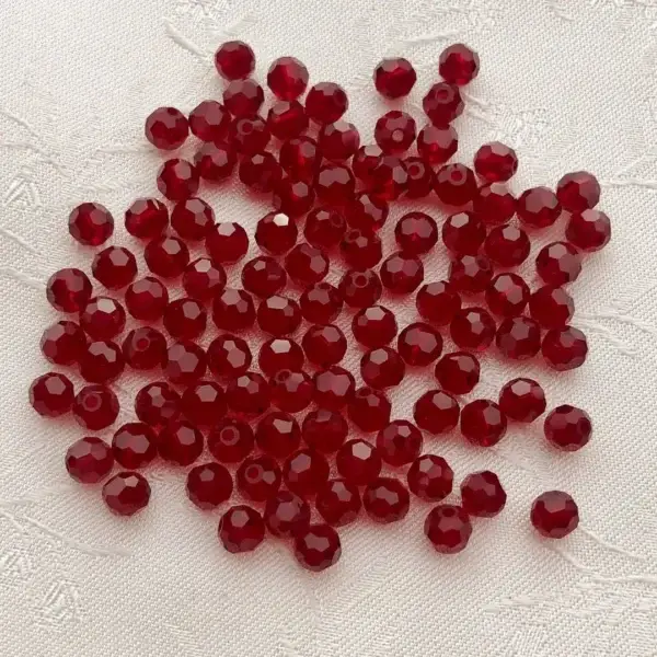 Swarovski Perle geschliffen siam 1,5 mm – Bild 1 – Chiemgauer Heimatwerk Trachten-Onlineshop Swarovski Perle geschliffen siam 1,5 mm - Bild 1 - Chiemgauer Heimatwerk Trachten-Onlineshop