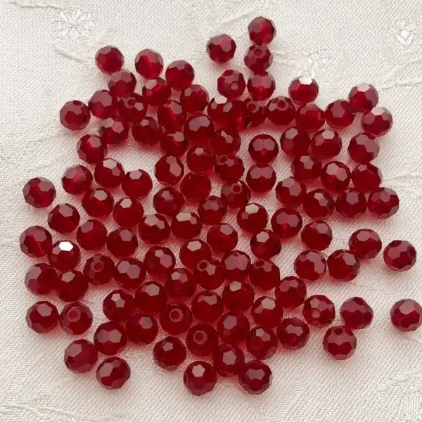 Swarovski Perle geschliffen weinrot 4 mm – Bild 1 – Chiemgauer Heimatwerk Trachten-Onlineshop Swarovski Perle geschliffen weinrot 4 mm - Bild 1 - Chiemgauer Heimatwerk Trachten-Onlineshop