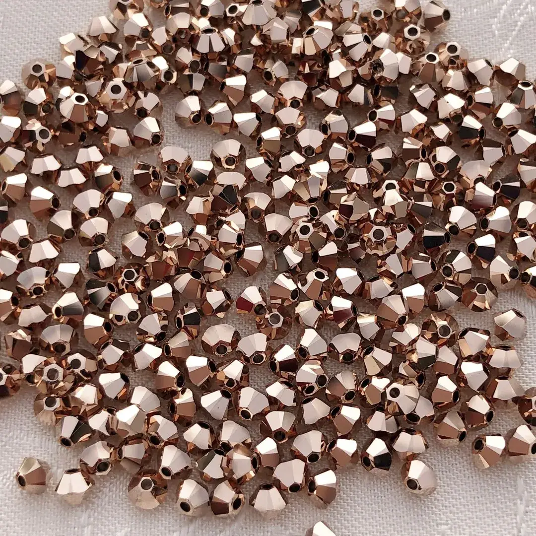 Swarovski Rhombe geschliffen roségold 3 mm – Bild 9 – Chiemgauer Heimatwerk Trachten-Onlineshop Swarovski Rhombe geschliffen roségold 3 mm - Bild 9 - Chiemgauer Heimatwerk Trachten-Onlineshop