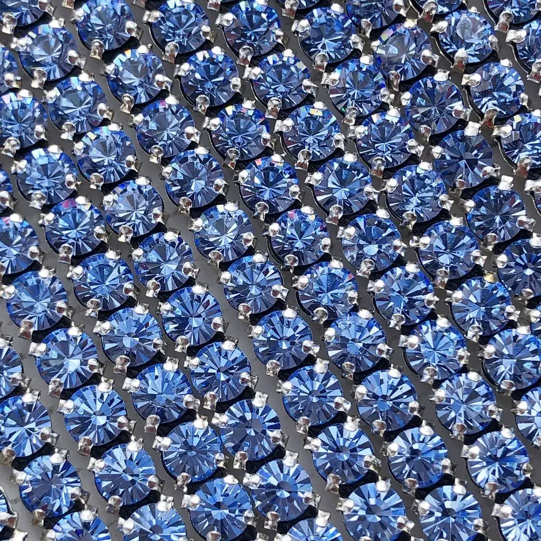 Swarovski Strasskette hellblau No. 5 – Bild 9 – Chiemgauer Heimatwerk Trachten-Onlineshop Swarovski Strasskette hellblau No. 5 - Bild 9 - Chiemgauer Heimatwerk Trachten-Onlineshop