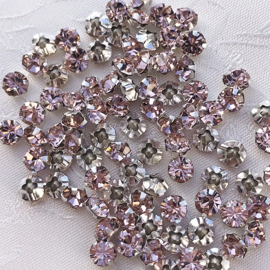 Swarovski Strassstein annähbar altrosa SS 20 – Bild 10 – Chiemgauer Heimatwerk Trachten-Onlineshop Swarovski Strassstein annähbar altrosa SS 20 - Bild 10 - Chiemgauer Heimatwerk Trachten-Onlineshop