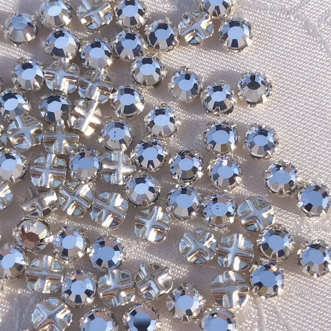 Swarovski Strassstein annähbar kristall SS 12 No. 21 – Bild 7 – Chiemgauer Heimatwerk Trachten-Onlineshop Swarovski Strassstein annähbar kristall SS 12 No. 21 - Bild 7 - Chiemgauer Heimatwerk Trachten-Onlineshop