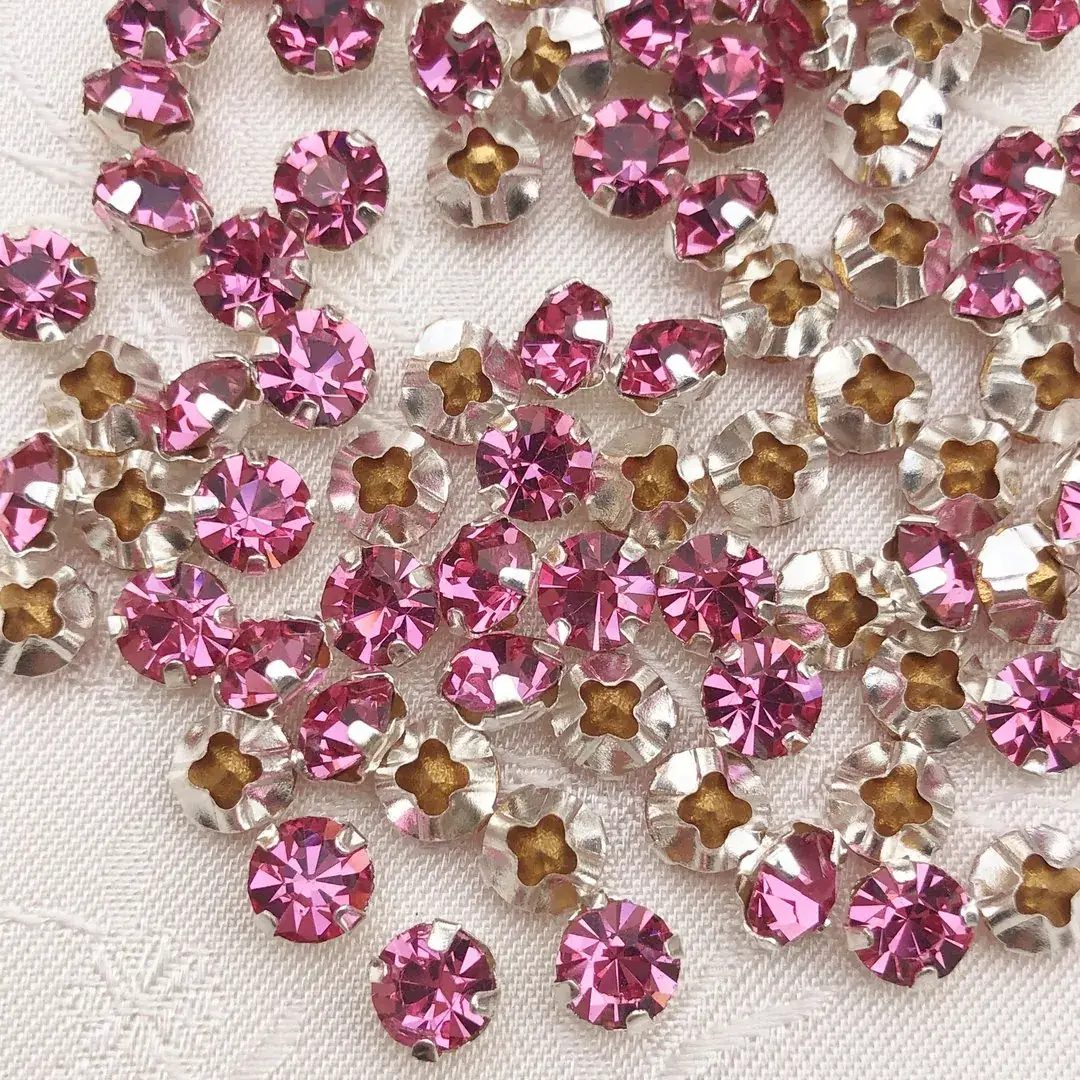 Swarovski Strassstein annähbar rose SS 20 – Bild 14 – Chiemgauer Heimatwerk Trachten-Onlineshop Swarovski Strassstein annähbar rose SS 20 - Bild 14 - Chiemgauer Heimatwerk Trachten-Onlineshop