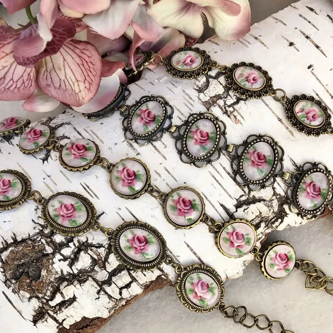 Trachten-Armband und Ohrhänger für Damen No. 1 – Bild 6 – Chiemgauer Heimatwerk Trachten-Onlineshop Trachten-Armband und Ohrhänger für Damen No. 1 - Bild 6 - Chiemgauer Heimatwerk Trachten-Onlineshop