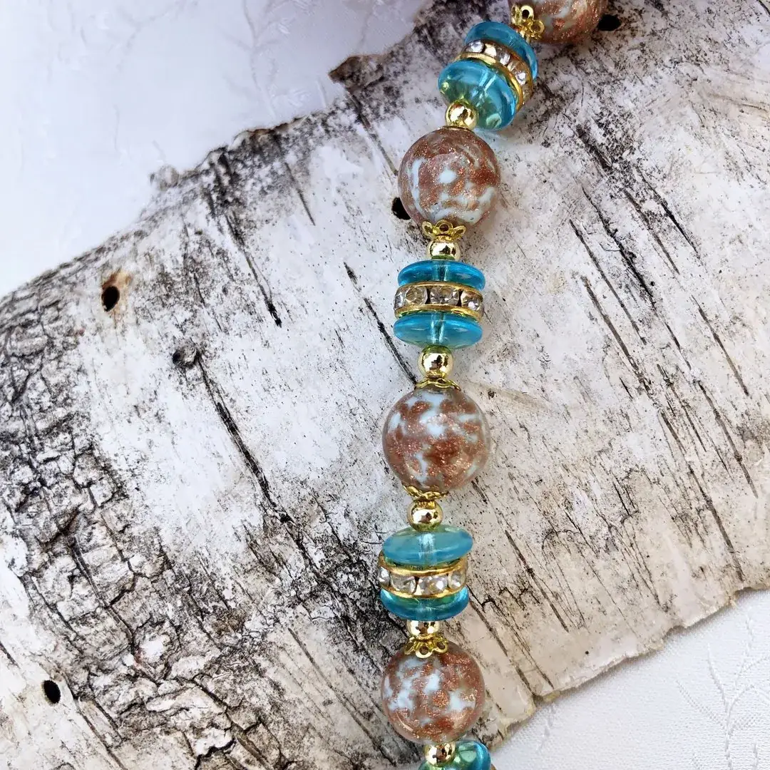 Trachten-Collier für Damen aus Muranoglas – Bild 8 – Chiemgauer Heimatwerk Trachten-Onlineshop Trachten-Collier für Damen aus Muranoglas - Bild 8 - Chiemgauer Heimatwerk Trachten-Onlineshop