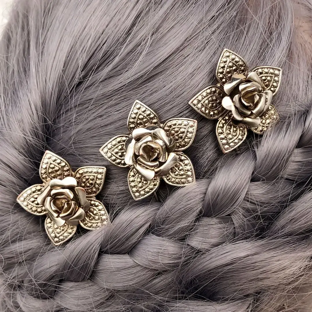 Trachten-Haarnadel mit Rose in champagner – Bild 11 – Chiemgauer Heimatwerk Trachten-Onlineshop Trachten-Haarnadel mit Rose in champagner - Bild 11 - Chiemgauer Heimatwerk Trachten-Onlineshop